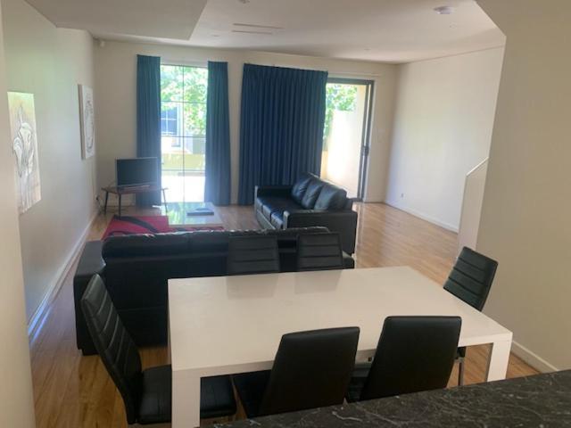 Rnr Serviced Apartments Adelaide - Wakefield St Zewnętrze zdjęcie